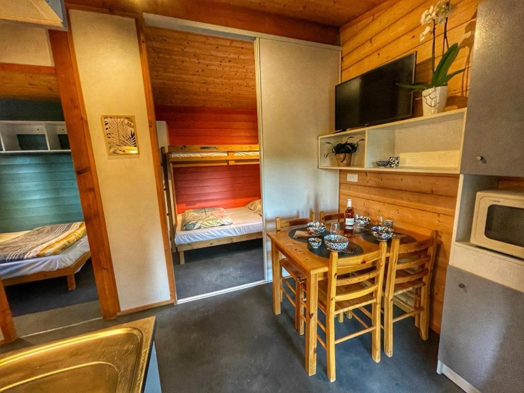 Village De Chalets Joyeuse Eksteriør billede