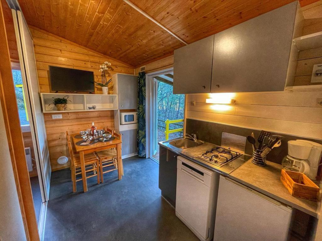 Village De Chalets Joyeuse Eksteriør billede